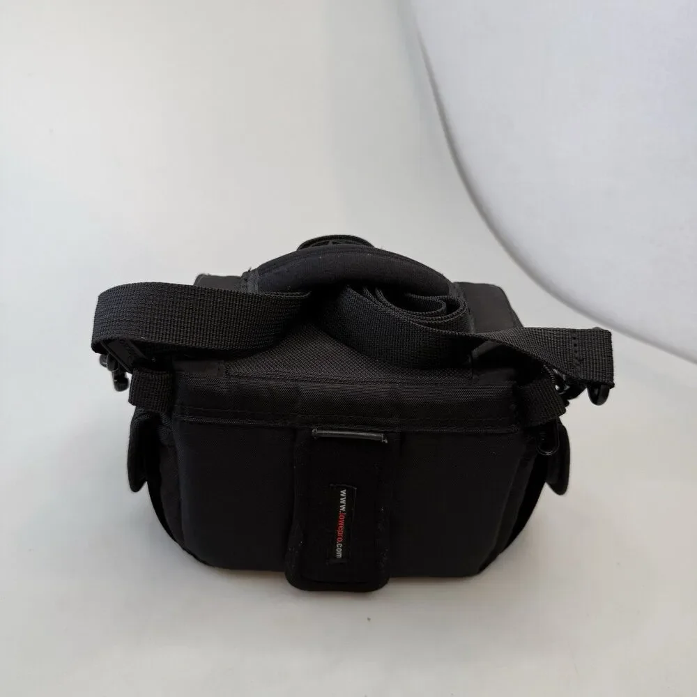 LowePro Edit 110 Protective Camera Bag Padded Carrying Case Black 8x6x4 EUC
